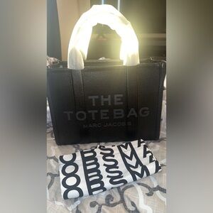 Marc Jacob’s Tote size medium